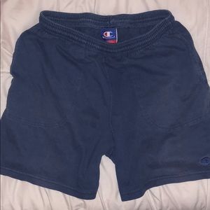» VINTAGE CHAMPION fleece shorts «